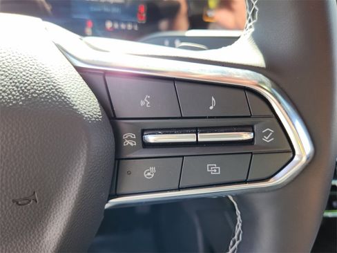 Certified 2026 Chevrolet Traverse LT w/ Driver Confidence Package image 10