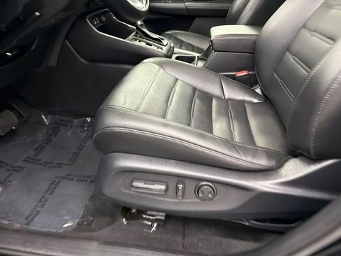Used 2025 Honda CR-V EX-L image 10