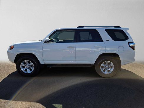 Certified 2024 Toyota 4Runner SR5 Premium w/ Moonroof Package AWD/4WD image 7