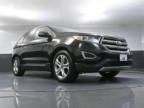 Used 2016 Ford Edge Titanium w/ Technology Package AWD/4WD image 44