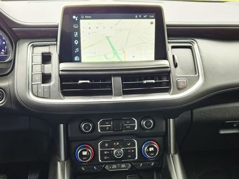 Used 2024 Chevrolet Tahoe Z71 w/ Luxury Package AWD/4WD image 21