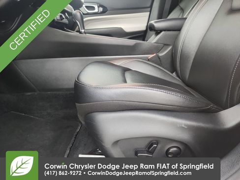 Certified 2025 Jeep Compass Limited AWD/4WD image 19