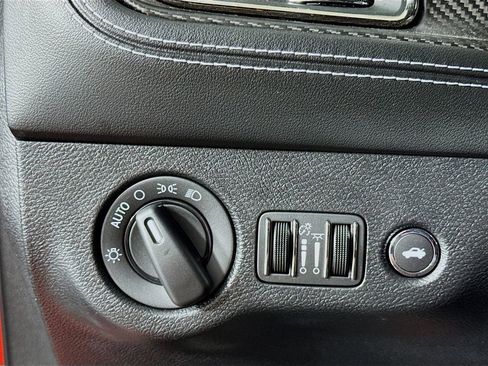 Used 2022 Dodge Challenger SRT Hellcat image 14