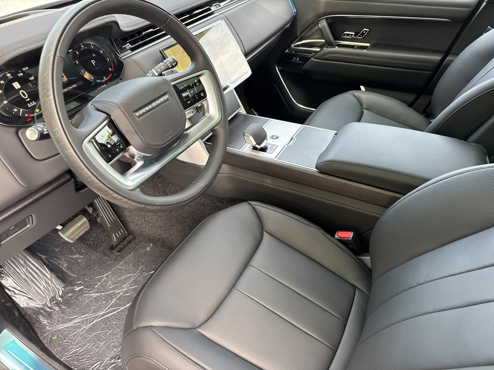 New 2026 Land Rover Range Rover SE AWD/4WD image 10
