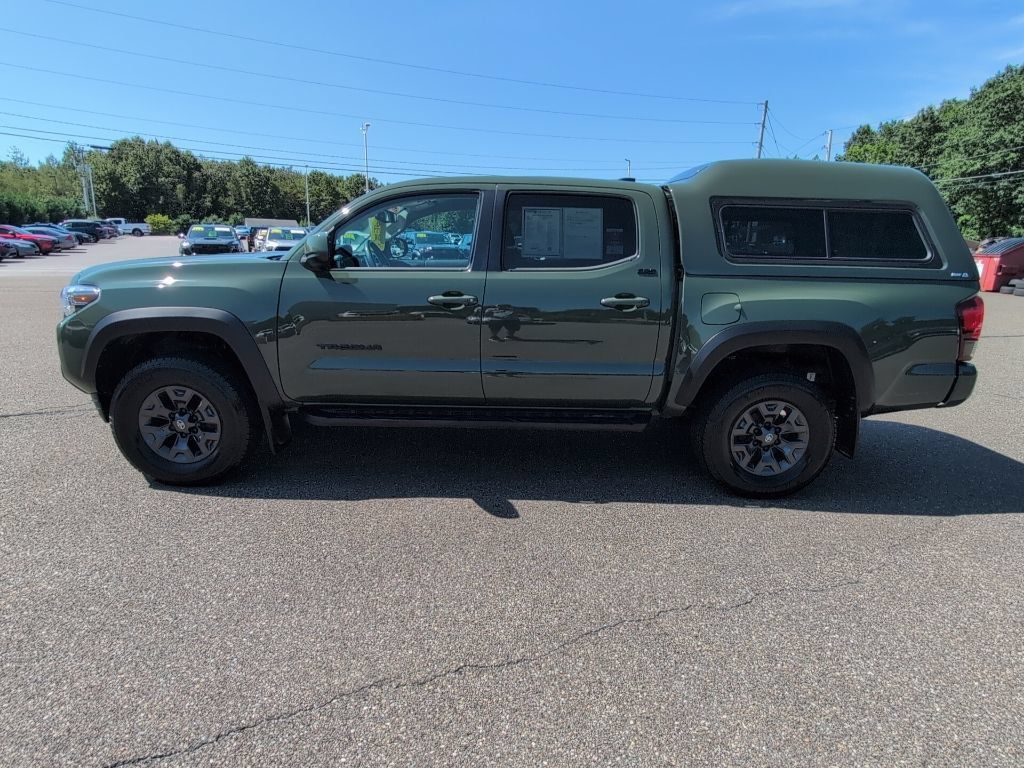 Used 2021 Toyota Tacoma SR5 w/ Trail Edition AWD/4WD image 3