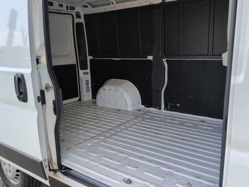 Used 2025 RAM ProMaster 2500 w/ Convenience Group FWD image 29