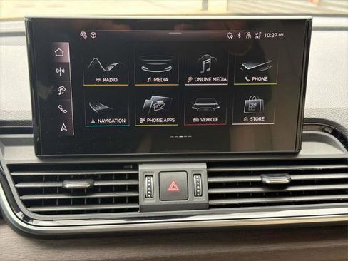 Certified 2025 Audi Q5 2.0T Premium Plus w/ Premium Plus Package image 14