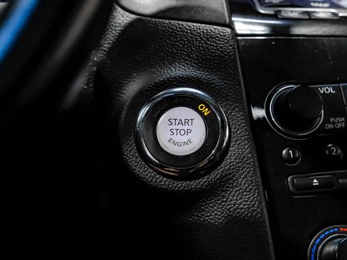 Used 2016 INFINITI QX70 3.7 w/ Premium Package image 22