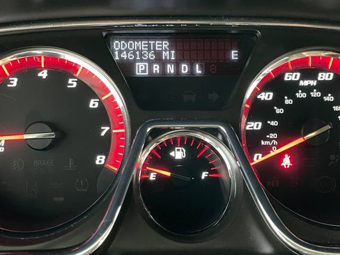 Used 2015 GMC Acadia Denali FWD image 32