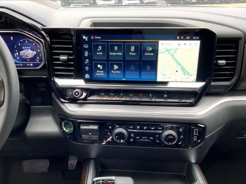 Certified 2025 Chevrolet Silverado 1500 High Country w/ Technology Package image 6