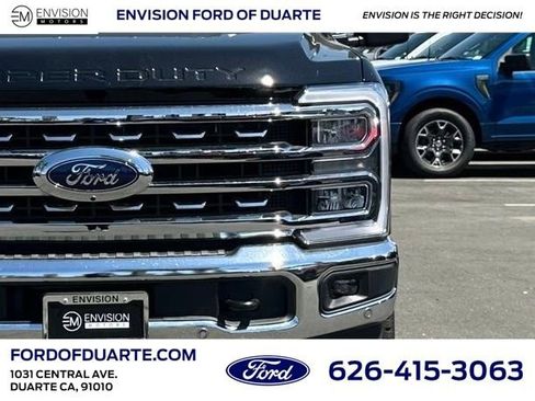 New 2025 Ford F350 Lariat w/ Black Appearance Package image 4