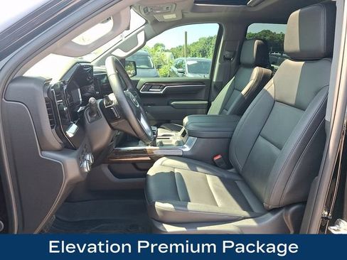 Used 2025 GMC Sierra 1500 Elevation w/ Elevation Premium Package AWD/4WD image 2