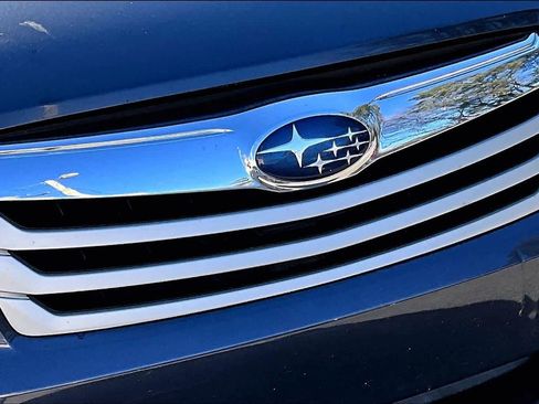 Used 2011 Subaru Outback 2.5i Premium image 27