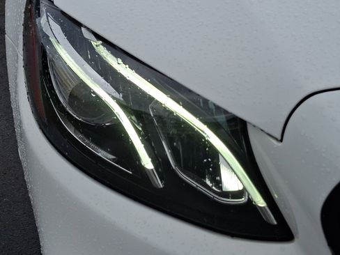 Used 2020 Mercedes-Benz E 350 4MATIC Sedan image 9