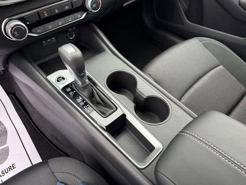 New 2025 Nissan Altima 2.5 S image 22