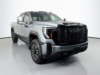 New 2026 GMC Sierra 2500 Denali Ultimate w/ LPO, Black Badging Package AWD/4WD 360° Tour