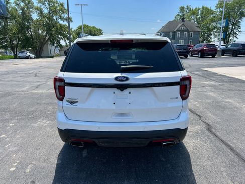 Used 2016 Ford Explorer Sport w/ Equipment Group 401A AWD/4WD image 6