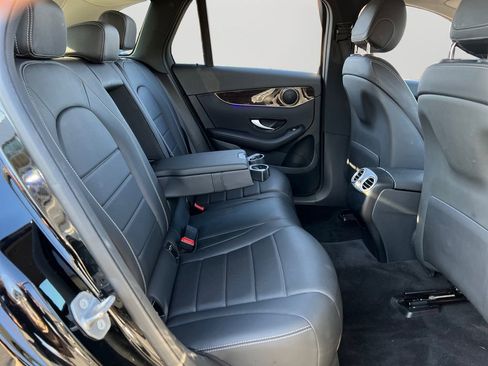 Used 2022 Mercedes-Benz GLC 300 image 9