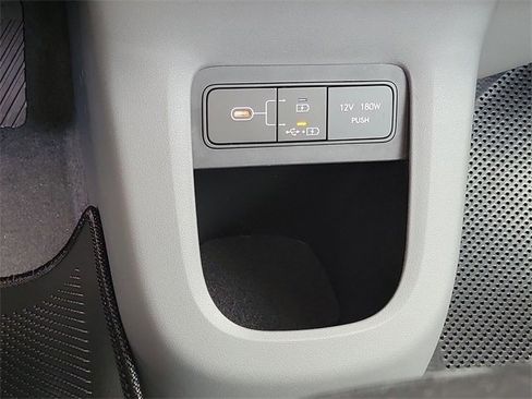 New 2026 Hyundai Ioniq 5 SE image 12