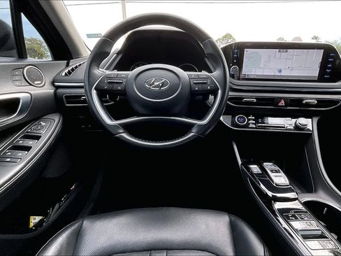 Used 2022 Hyundai Sonata Limited w/ Cargo Package image 5