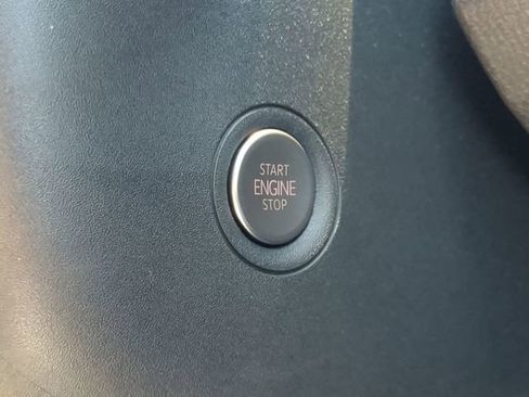 Certified 2023 Volkswagen ID.4 Pro S AWD/4WD image 33