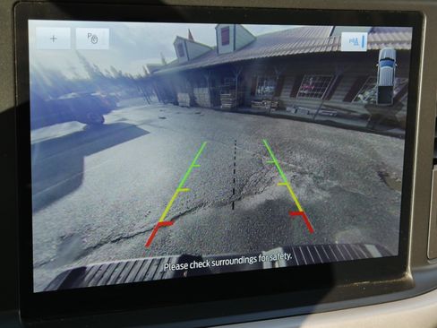 Certified 2022 Ford F150 XLT w/ Equipment Group 302A High image 13