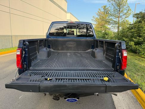 Used 2011 Ford F250 Lariat w/ Lariat Ultimate Pkg AWD/4WD image 13