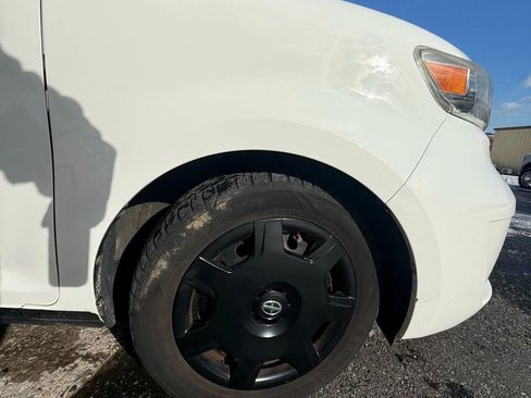 Used 2010 Scion xB image 11