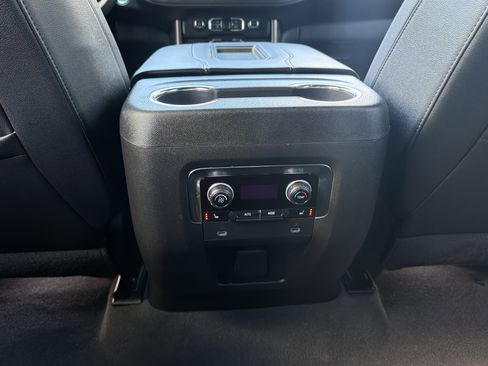 Used 2023 Chevrolet Tahoe High Country AWD/4WD image 18