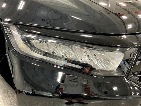 Used 2025 Honda Odyssey Elite image 33