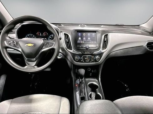 Used 2024 Chevrolet Equinox LS w/ Driver Confidence II Package FWD image 8