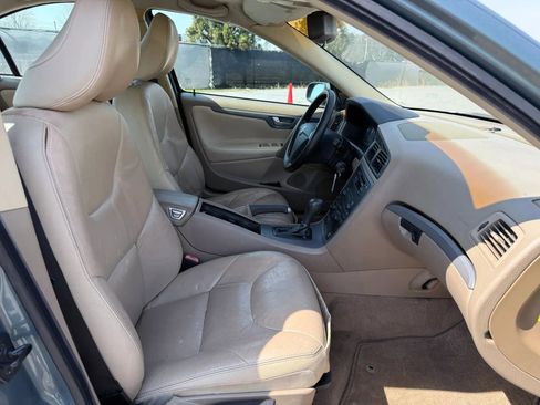 Used 2005 Volvo S60 2.5T FWD image 18