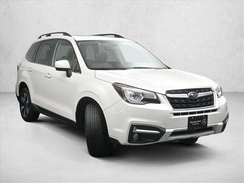 Used 2018 Subaru Forester 2.5i Limited AWD/4WD image 4