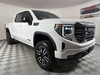 Used 2022 GMC Sierra 1500 AT4 w/ AT4 Premium Package video 1