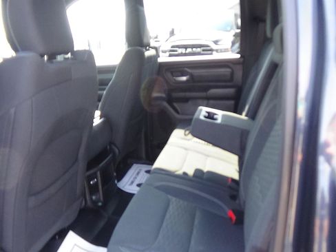 Used 2025 RAM 1500 Warlock AWD/4WD image 12