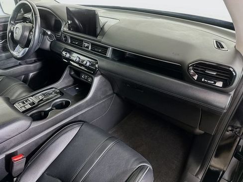 Certified 2023 Honda Pilot Elite image 36