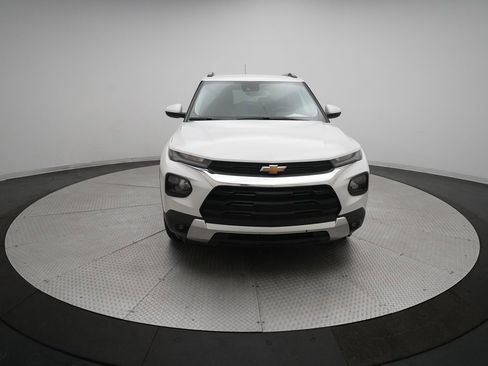 Used 2021 Chevrolet TrailBlazer LT w/ Convenience Package image 11