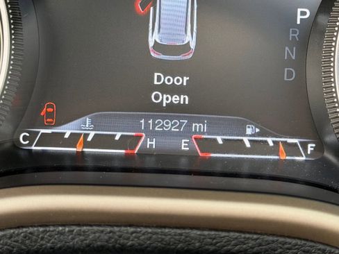 Used 2018 Jeep Cherokee Limited image 21