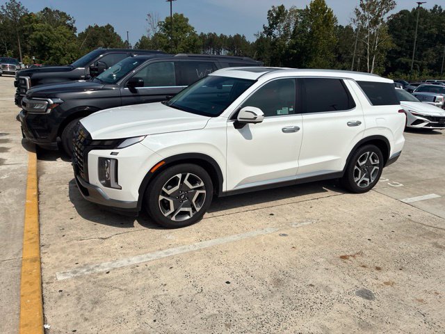 Used 2024 Hyundai Palisade Limited FWD image 8