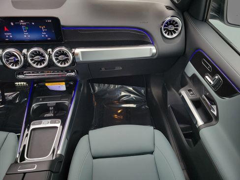 Certified 2026 Mercedes-Benz GLB 35 AMG 4MATIC image 14
