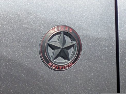 Used 2014 Toyota Tundra SR5 image 16