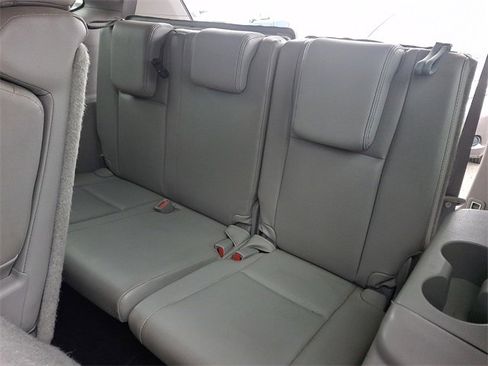 Used 2014 Toyota Highlander XLE image 29