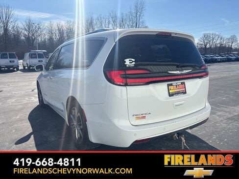 Used 2022 Chrysler Pacifica Pinnacle image 7