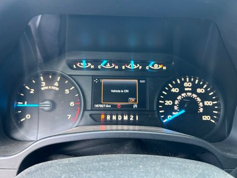 Used 2017 Ford F150 XL w/ Equipment Group 101A Mid AWD/4WD image 18