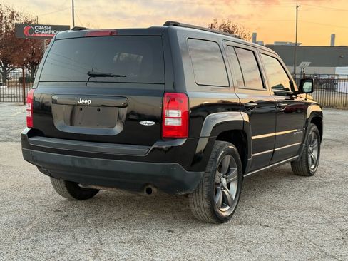 Used 2014 Jeep Patriot High Altitude image 5