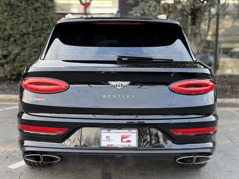 Used 2023 Bentley Bentayga image 14