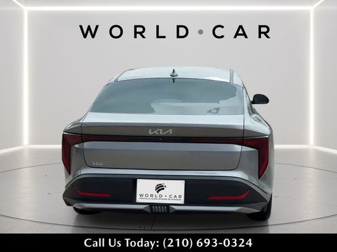 Used 2025 Kia K4 FWD image 4