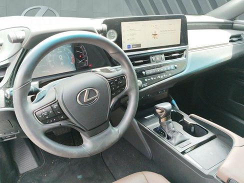 Certified 2023 Lexus ES 350 w/ Premium Package FWD image 10