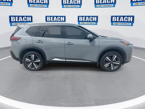 Used 2023 Nissan Rogue Platinum AWD/4WD image 9