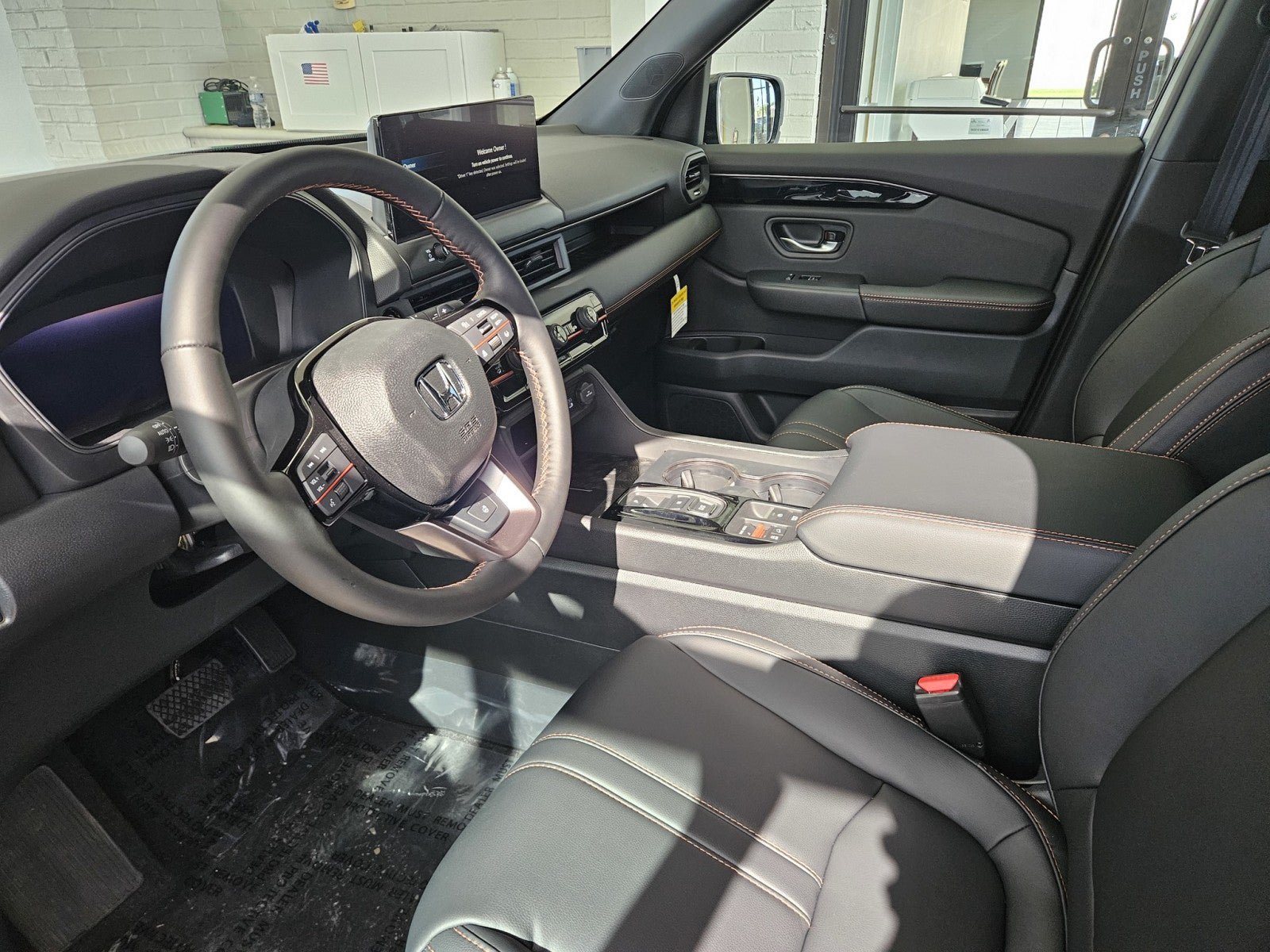 New 2026 Honda Pilot TrailSport image 8